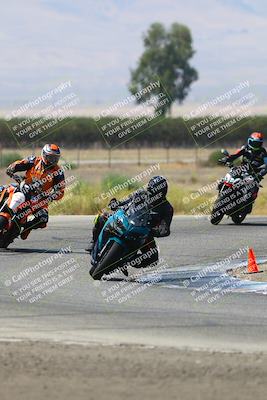 media/Aug-31-2025-Lets Ride (Sun) [[b053ea48c5]]/C Group/1140am (Grapevine)/